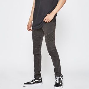 Black PacSun jeans